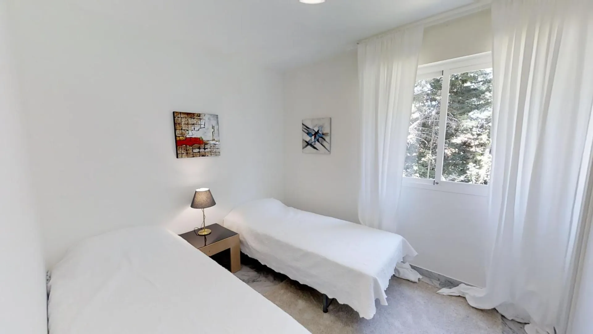 Modern Coastal Apartment Near Puerto Banus Marbella