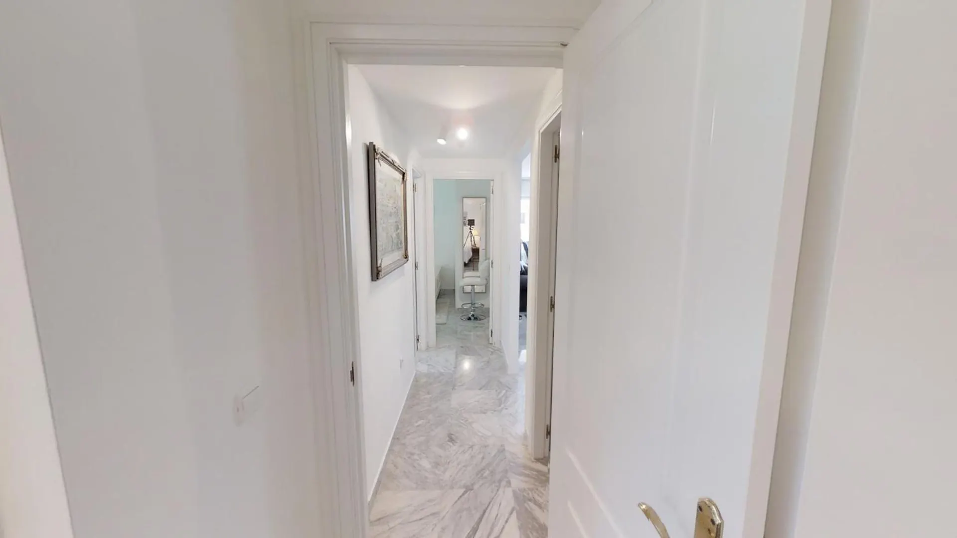 Modern Coastal Apartment Near Puerto Banus Marbella