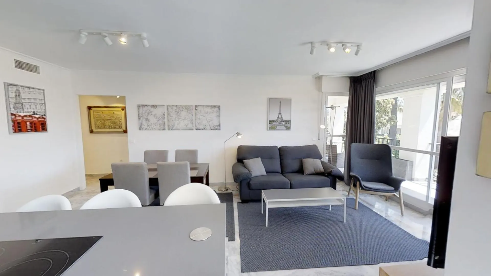 Modern Coastal Apartment Near Puerto Banus Marbella